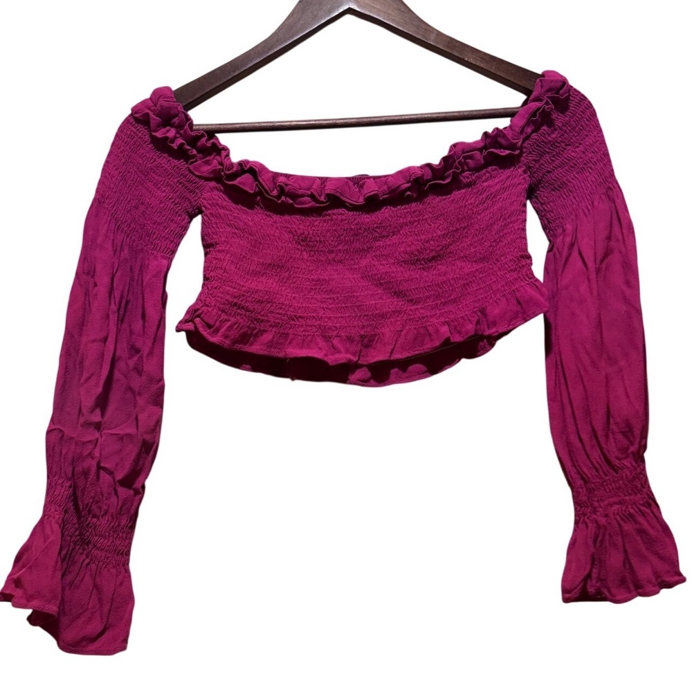 OLIVACEOUS Magenta Smocked Off Shoulder Crop Top Ruffle Long Sleeve Women‎ S